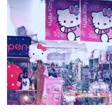 Puppia and Hello Kitty Shop